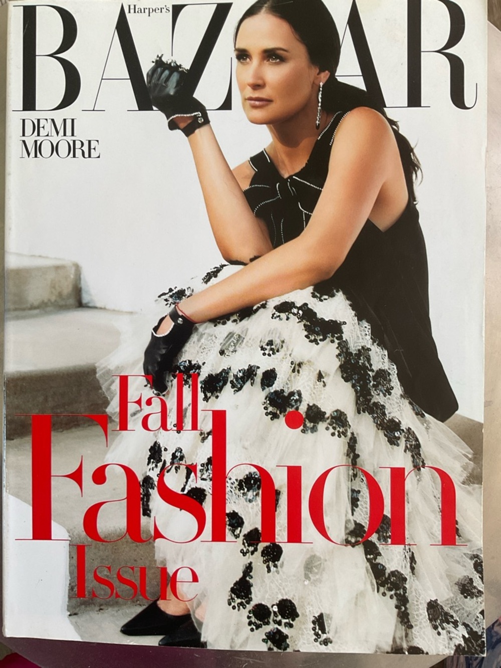 RARE DEMI MOORE HARPERS BAZAAR  2005